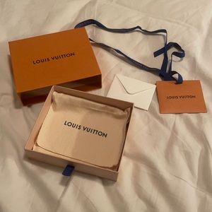 Authentic Louis Vuitton dust bag, gift box, ribbon, gift envelop